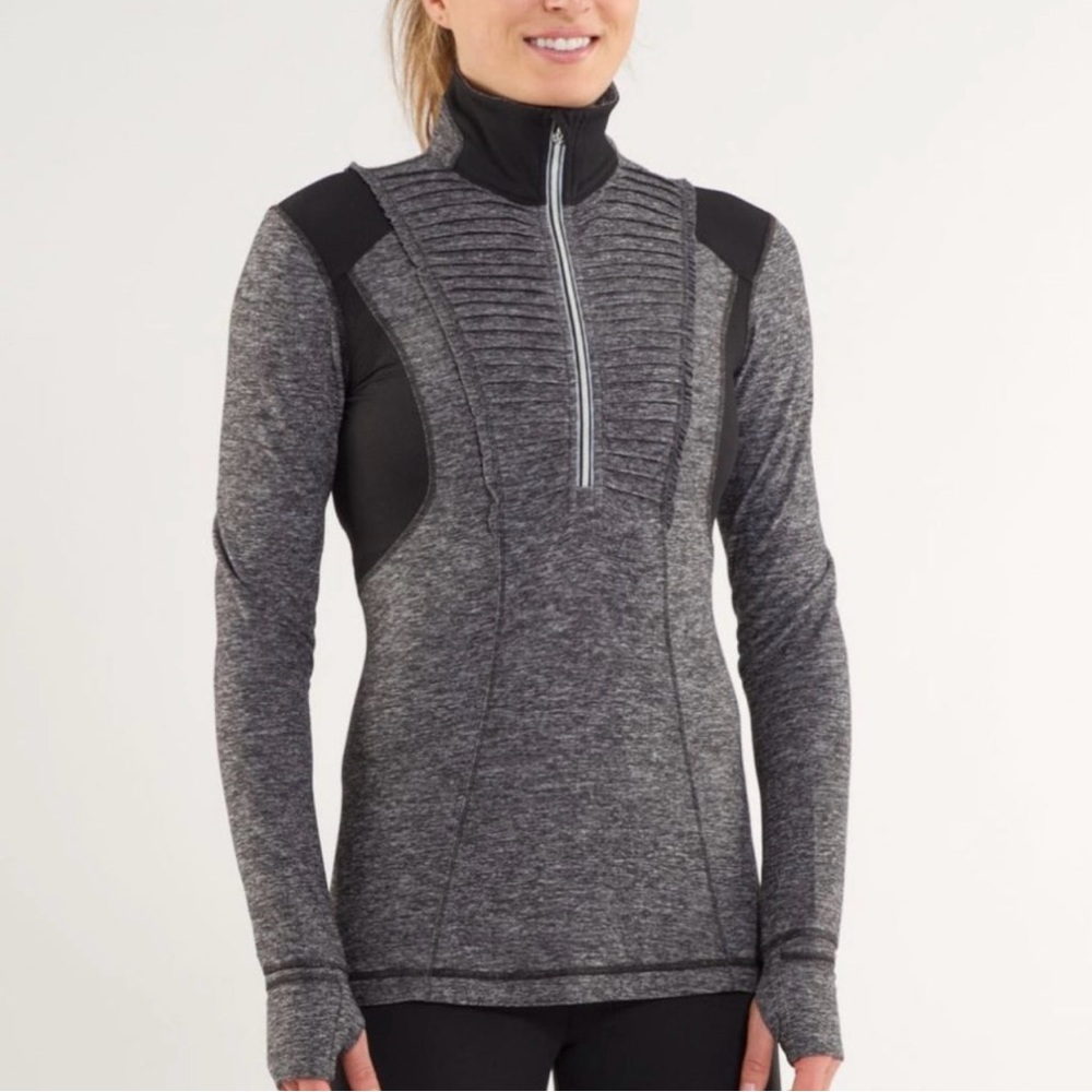LULULEMON Run Your Heart Out Pullover Shirt Heather Grey & Black Half Zip Size 6